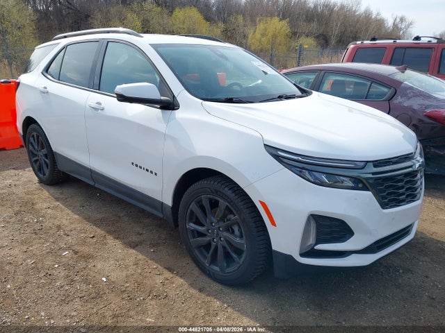 Salvage Chevrolet Equinox Image