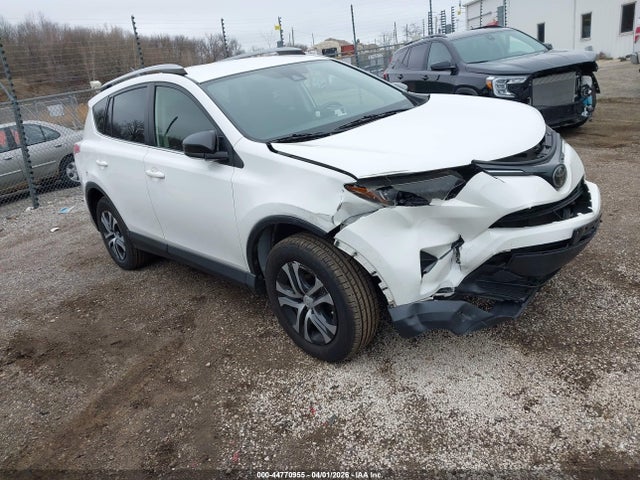 Salvage Toyota RAV4 Image