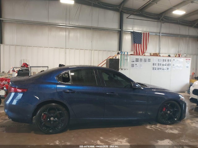 Alfa Romeo Giulia Ti Sport