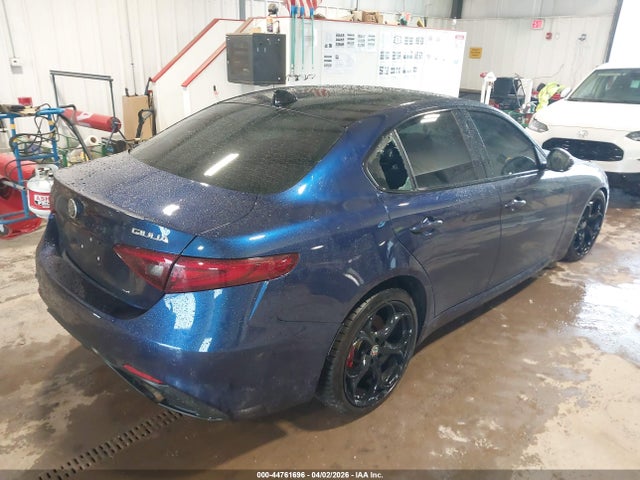Alfa Romeo Giulia Ti Sport
