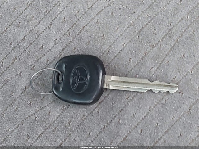 Toyota Sienna Le 8 Passenger