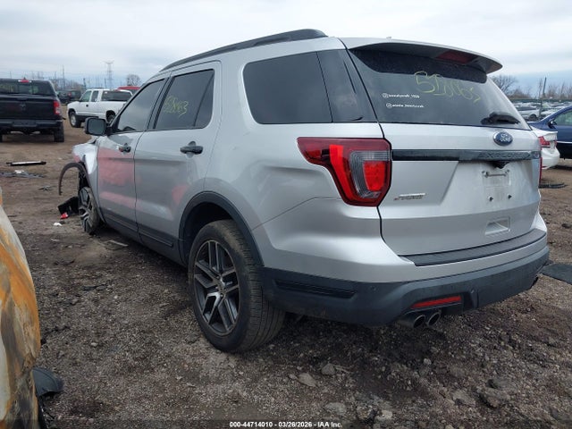 Ford Explorer Sport