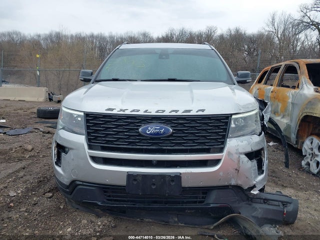 Ford Explorer Sport