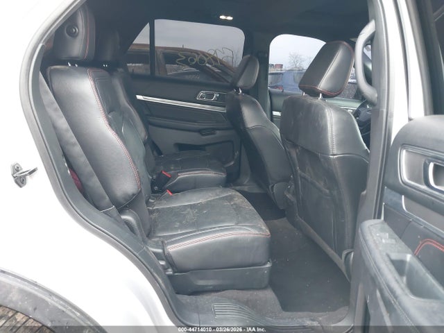 Ford Explorer Sport