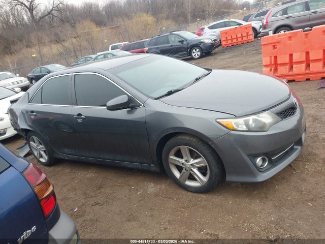 Toyota Camry Se