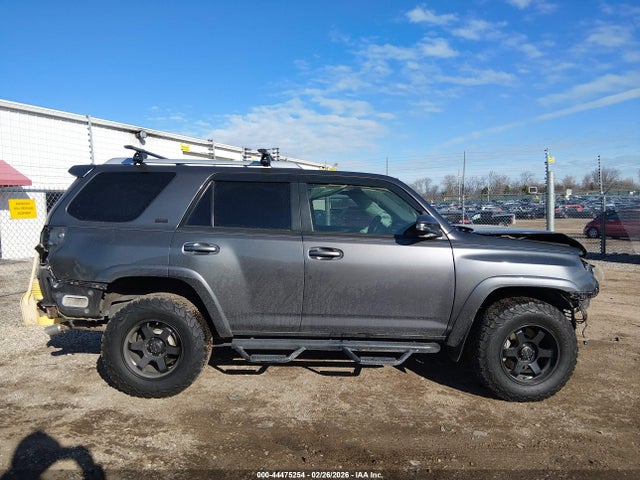 Toyota 4Runner Sr5 Premium