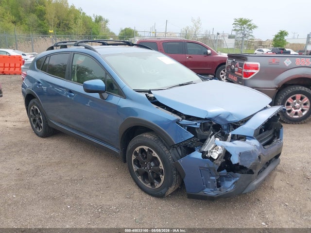 Salvage Subaru Crosstrek Image