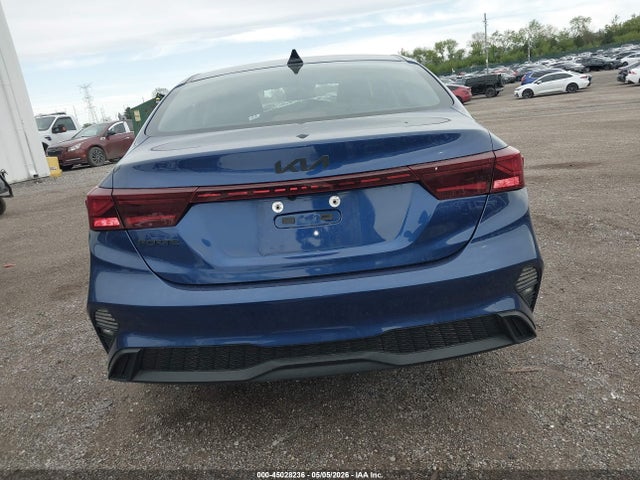 Kia Forte Lxs