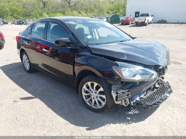 Salvage Nissan Sentra Image
