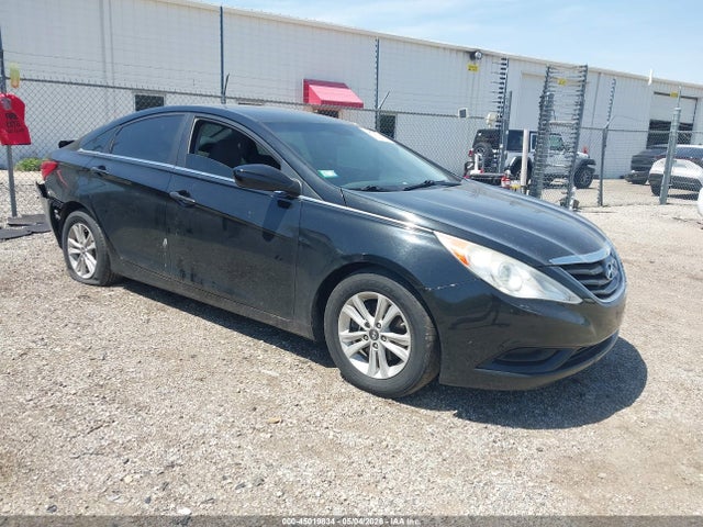 Salvage Hyundai SONATA Image
