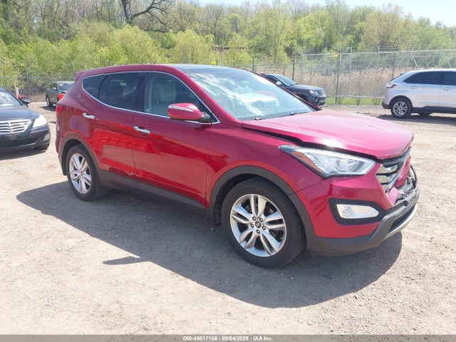 Salvage Hyundai SANTA FE Image