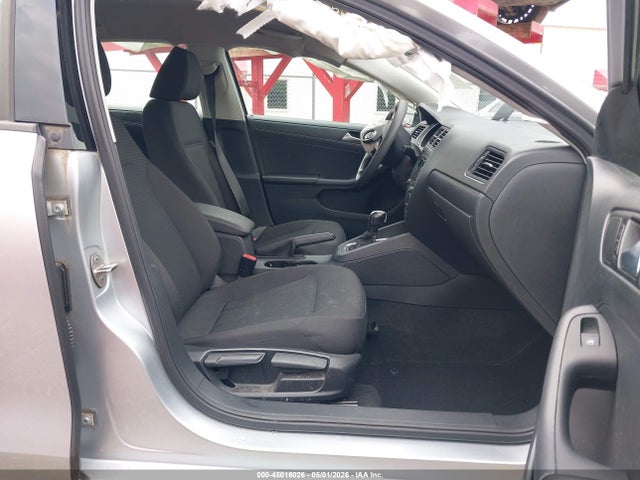 Volkswagen Jetta 2.0l S