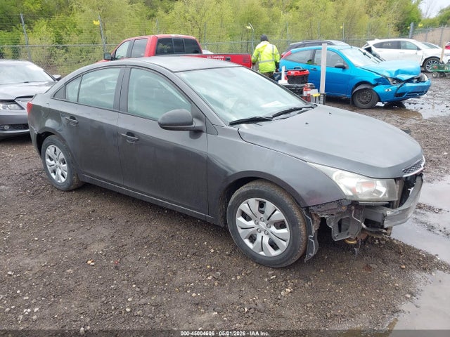Salvage Chevrolet Cruze Image