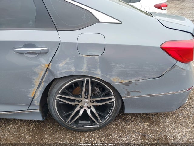Honda Accord Touring