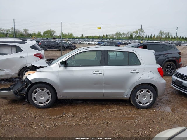 Scion xD