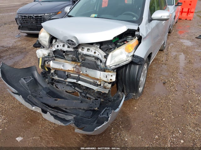 Scion xD