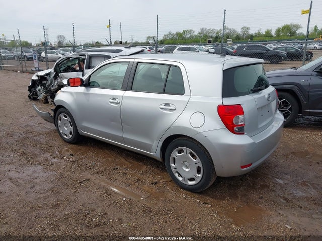 Scion xD