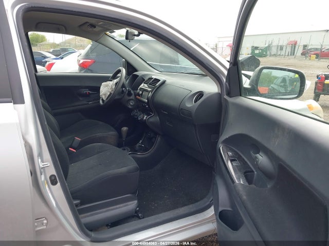 Scion xD