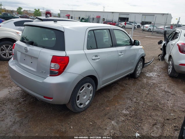 Scion xD