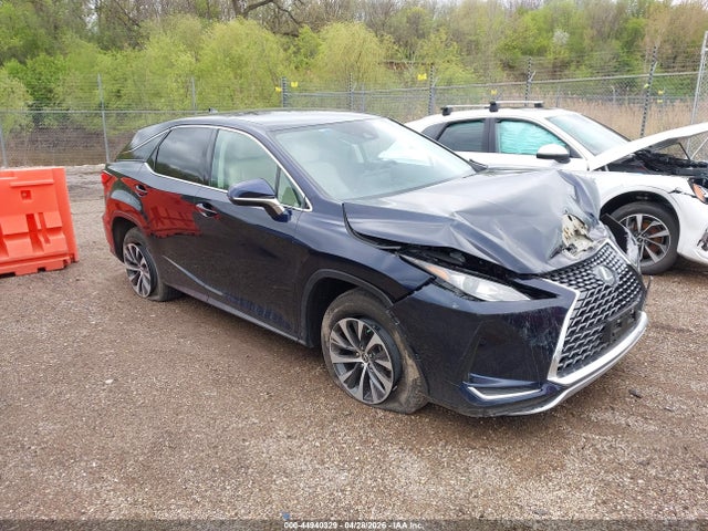 Salvage Lexus RX Image