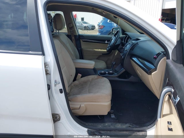 Kia Sorento Lx V6