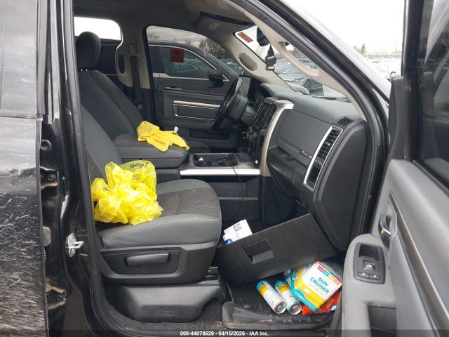 Ram 1500 Big Horn  4x4 5'7 Box