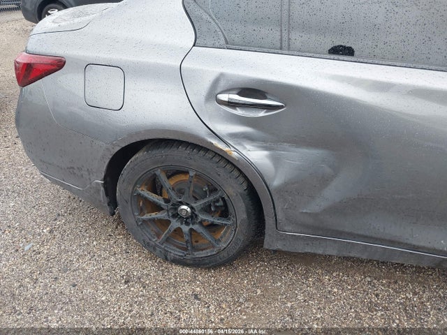 INFINITI Q50 Pure Awd
