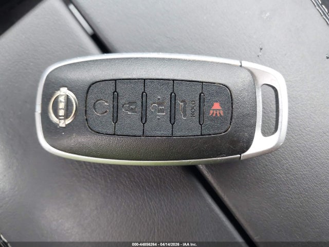 Nissan Rogue Sv Intelligent Awd