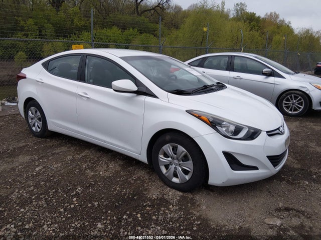 Salvage Hyundai ELANTRA Image