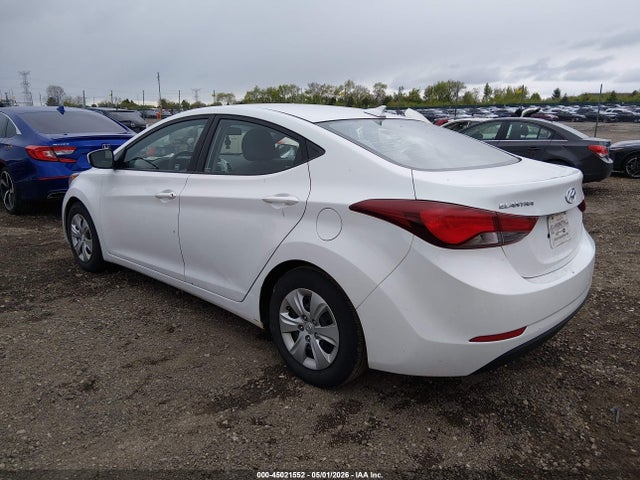 Hyundai ELANTRA Se