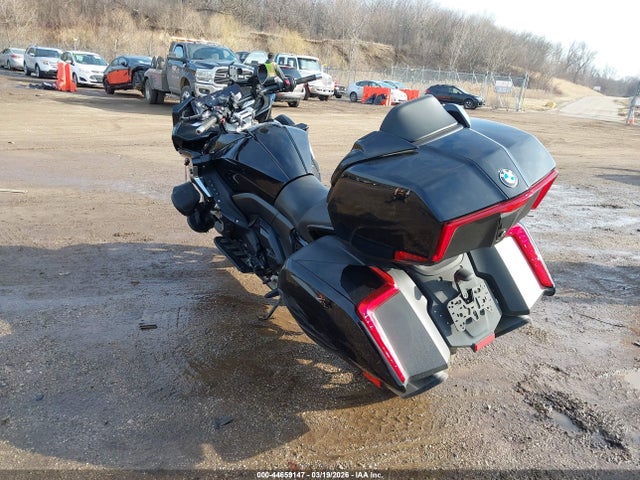 BMW K1600 B