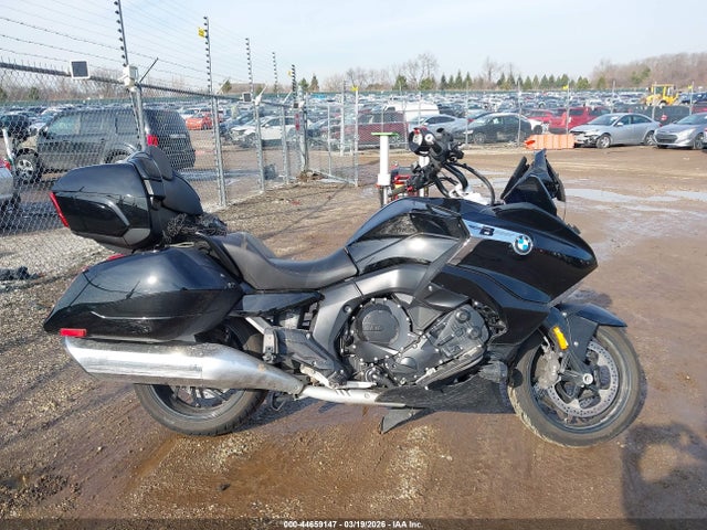 BMW K1600 B