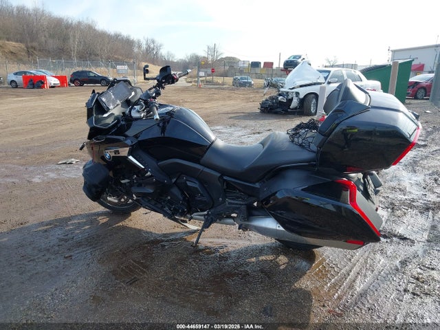BMW K1600 B