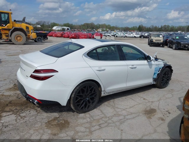 Genesis G70 2.0t Awd