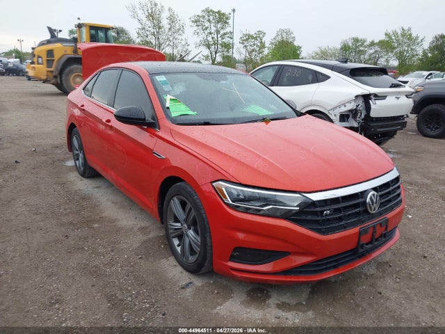 Salvage Volkswagen Jetta Image