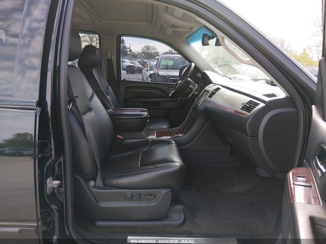 Cadillac Escalade Premium