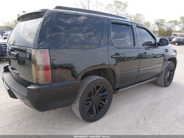 Cadillac Escalade Premium