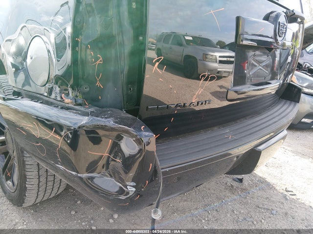 Cadillac Escalade Premium