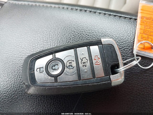Ford Fusion Sel