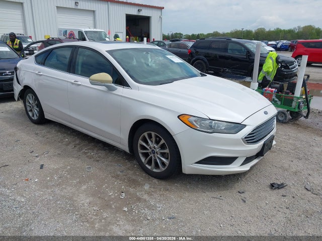 Salvage Ford Fusion Image