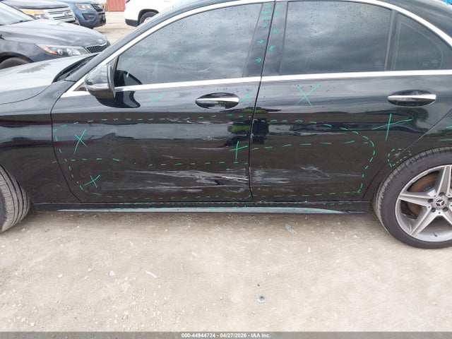 Mercedes-Benz C-Class 4matic