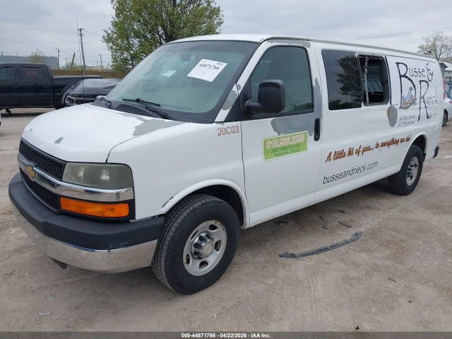 Chevrolet Express Lt
