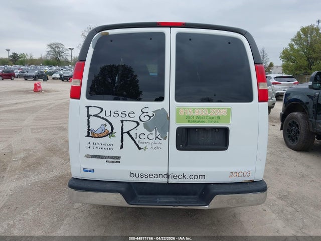 Chevrolet Express Lt