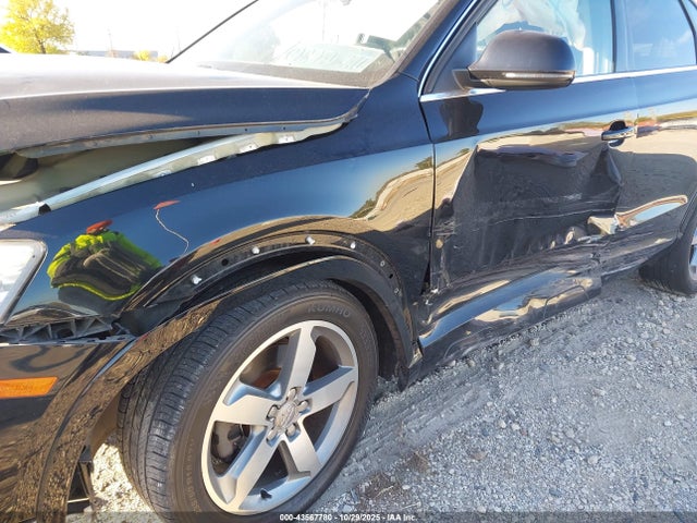 Audi Q3 2.0t Premium Plus