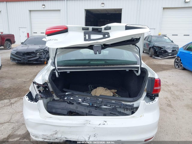 Volkswagen Jetta 2.0l S