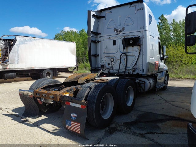 Freightliner Cascadia 125