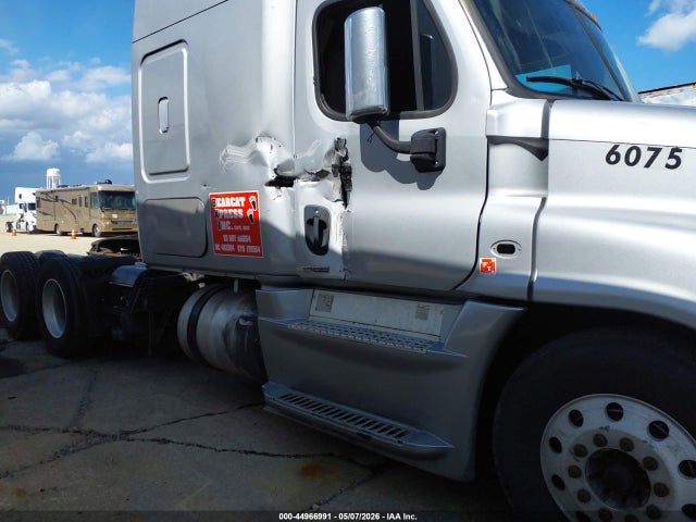 Freightliner Cascadia 125