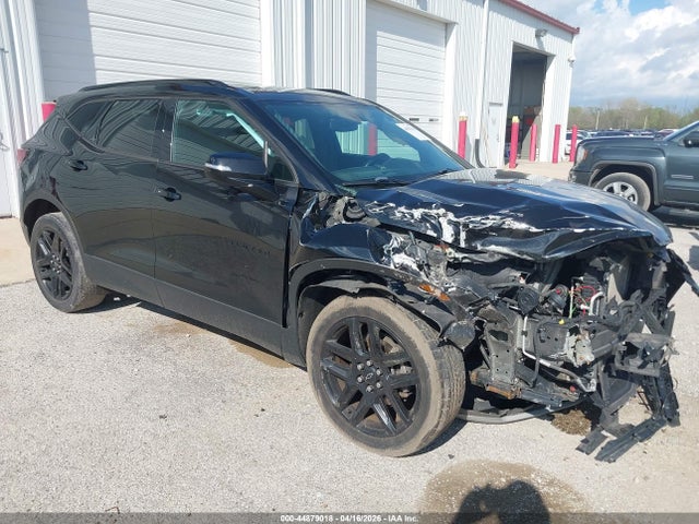 Salvage Chevrolet Blazer Image