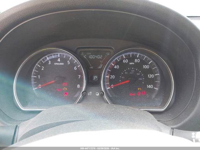 Nissan Versa 1.6 Sv