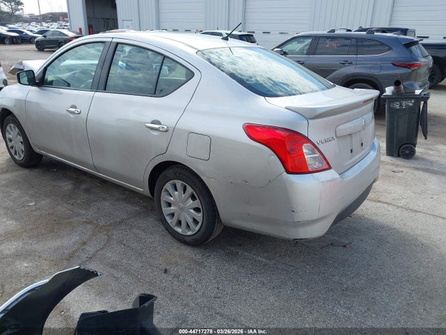 Nissan Versa 1.6 Sv